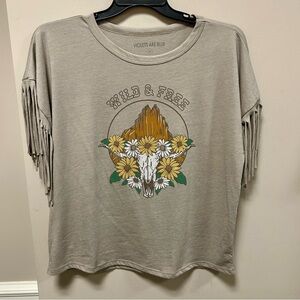 Violets Are Blue Wild & Free T Shirt Sz L Fringe Sleeves NWT Cow Head